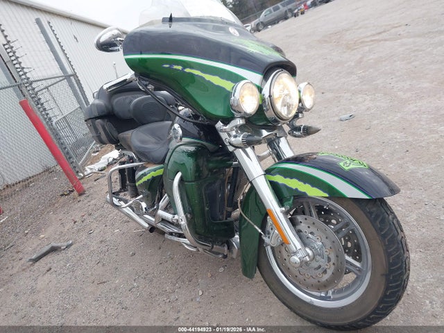 2006 HARLEY-DAVIDSON FLHTCUSE 1HD1PRE166Y950765