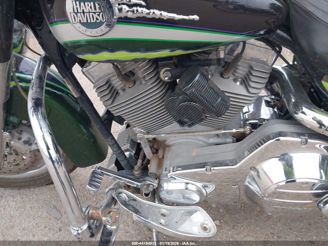 2006 HARLEY-DAVIDSON FLHTCUSE 1HD1PRE166Y950765 Photo 8