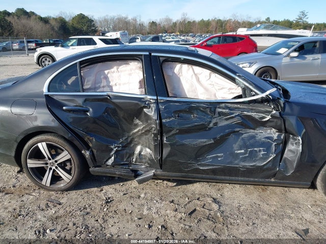 Aukcja sprzedaży 2024 Mercedes-benz C 300, vin: W1KAF4GB4RR173021, numer aukcji: 44194957