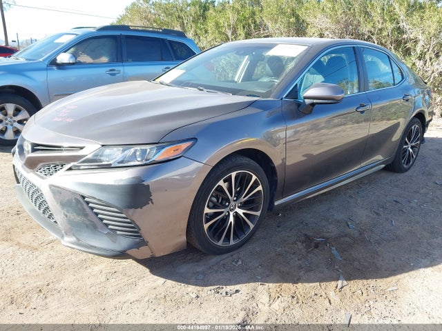 4T1B11HK9JU623642 Toyota CAMRY SE
