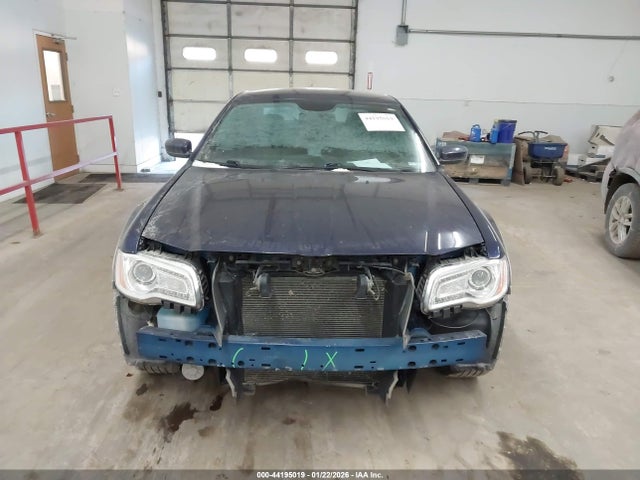 Chrysler 300 2014 2C3CCARG0EH249433 Image 13