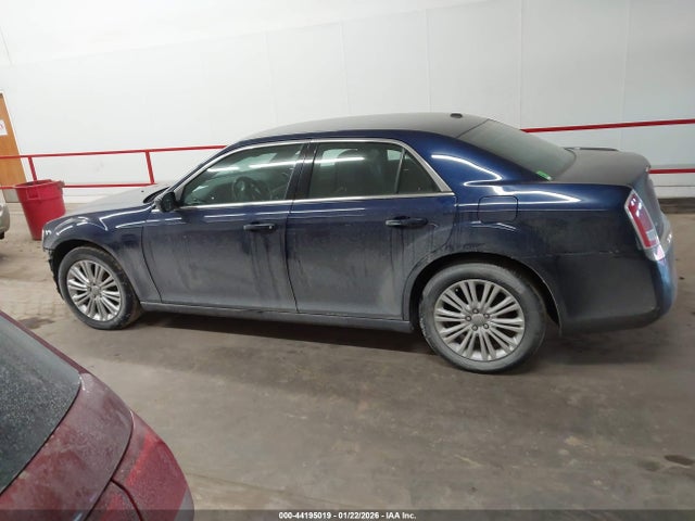 Chrysler 300 2014 2C3CCARG0EH249433 Image 15