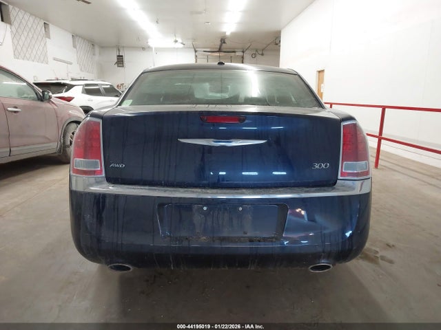 Chrysler 300 2014 2C3CCARG0EH249433 Image 17