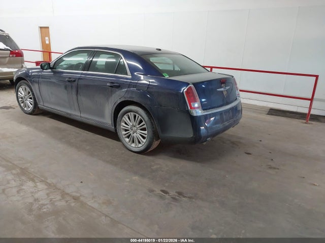 Chrysler 300 2014 2C3CCARG0EH249433 Image 3
