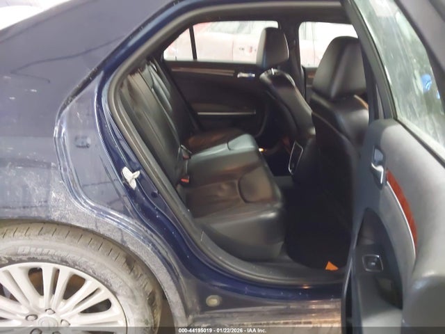 Chrysler 300 2014 2C3CCARG0EH249433 Image 8