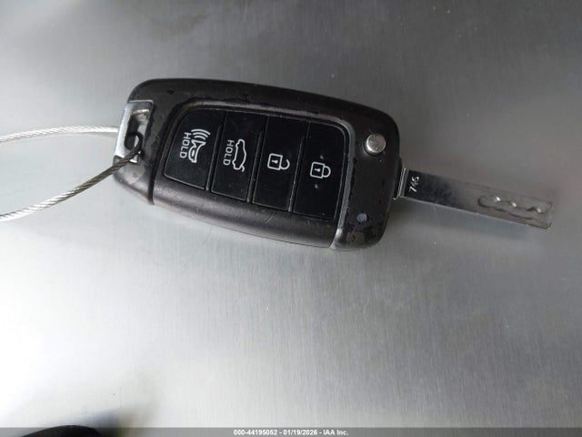 Hyundai ACCENT SE 2018 3KPC24A35JE030501 Image 11