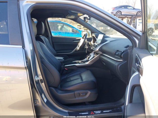 Продаж на аукціоні авто 2022 Mitsubishi Eclipse Cross Se S-awc/se Special Edition S-awc/sel S-awc/sel Special Edition S-awc, vin: JA4ATWAA6NZ049674, номер лоту: 44195056