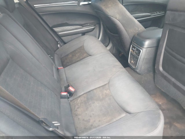 Продажа на аукционе авто 2019 Chrysler 300 Touring, vin: 2C3CCAAG1KH746059, номер лота: 44195074