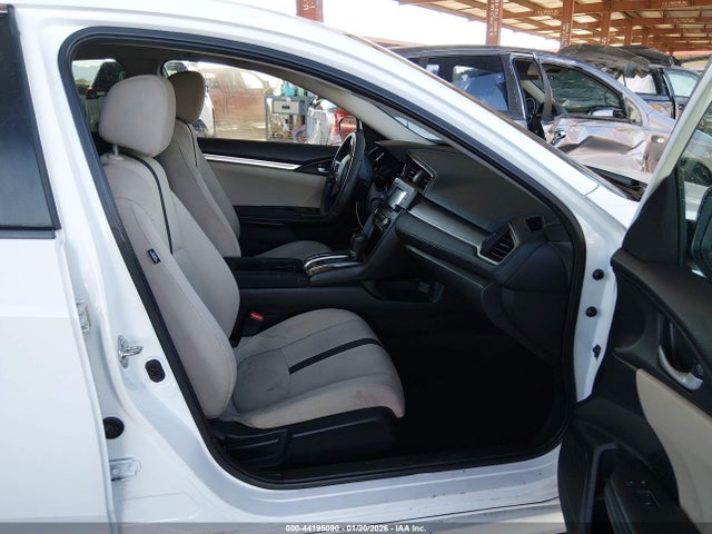 2HGFC2F51JH518228 Honda Civic Lx