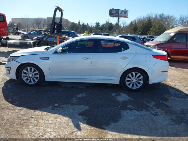 2014 Kia Optima Ex მანქანა იყიდება აუქციონზე, vin: 5XXGN4A7XEG273052, აუქციონის ნომერი: 44195105