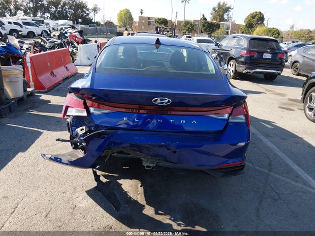 KMHLM4AG1PU397186 Hyundai ELANTRA SEL