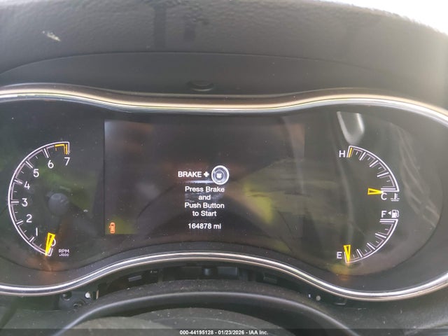 44195128 :رقم المزاد ، 1C4RJFBG8HC904268 vin ، 2017 Jeep Grand Cherokee Limited 4x4 مزاد بيع