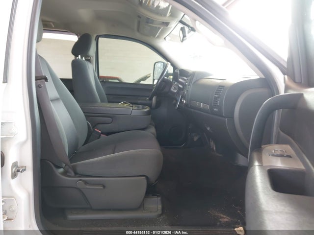 2009 CHEVROLET SILVERADO 3500HD 1GCHK83619F128611 Photo 4