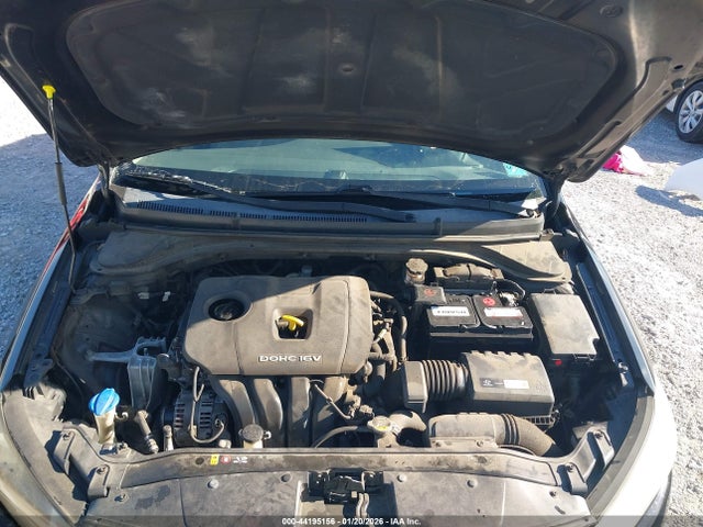 2017 HYUNDAI ELANTRA 5NPD84LF5HH074224 Photo 9