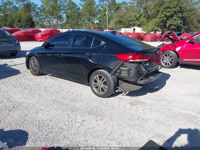 2017 HYUNDAI ELANTRA 5NPD84LF5HH074224 Photo 2
