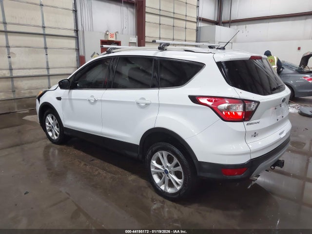 1FMCU9G9XHUD41626 Ford ESCAPE SE