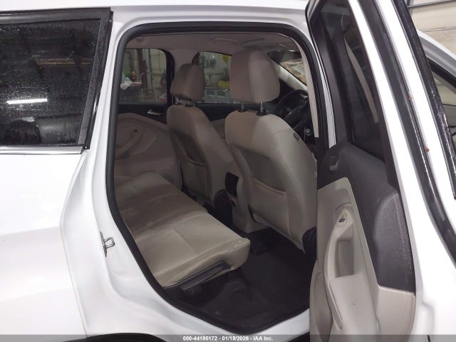 1FMCU9G9XHUD41626 Ford ESCAPE SE