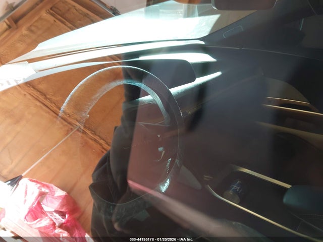 44195178 :رقم المزاد ، 50EA1GBAXSA004257 vin ، 2025 Lucid Air Grand Touring مزاد بيع