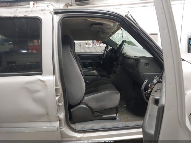 Продажа на аукционе авто 2004 Gmc Sierra 2500hd Sle, vin: 1GTHC23114F170509, номер лота: 44195191