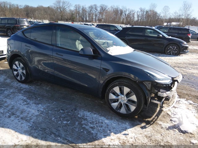 2023 TESLA MODEL Y 7SAYGDEE0PA157310 Photo 0