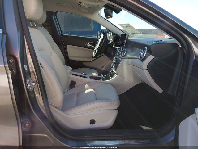 Aukcja sprzedaży 2015 Mercedes-benz Gla 250, vin: WDCTG4EBXFJ178487, numer aukcji: 44195222