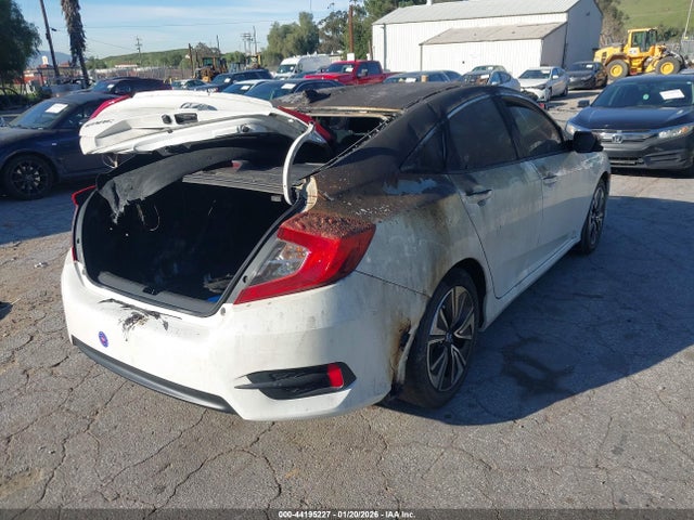 JHMFC1F32JX002932 Honda Civic Ex-t