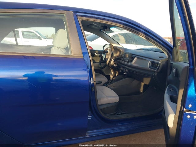 3KPA25AB2JE119821 KIA RIO S
