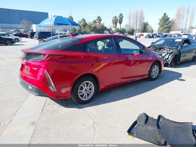 JTDKARFP0L3162535 Toyota Prius Prime Limited