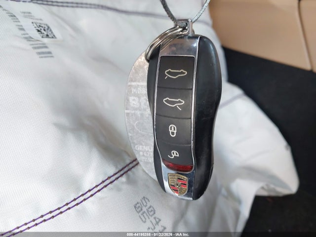 2013 PORSCHE BOXSTER WP0CA2A88DS113568 Photo 10