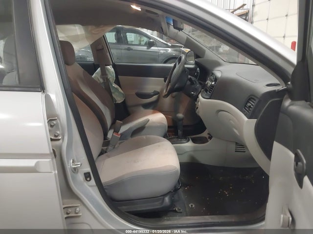 2009 HYUNDAI ACCENT KMHCN46C49U282491 Photo 4