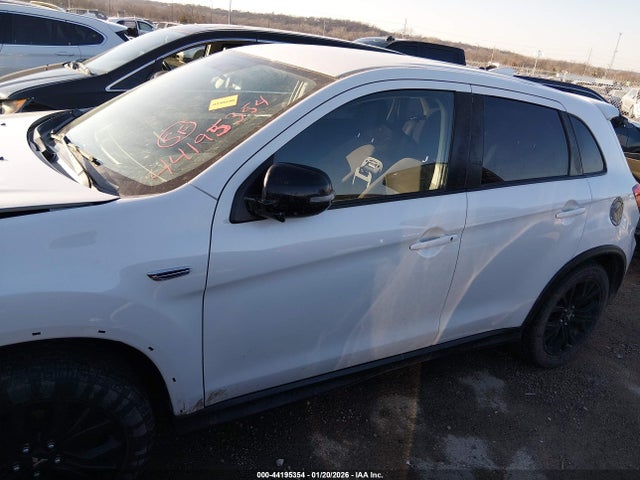 Продажа на аукционе авто 2019 Mitsubishi Outlander Sport 2.0 Sp, vin: JA4AR3AU5KU017430, номер лота: 44195354