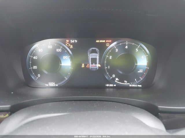 44195417 :رقم المزاد ، LVY982AK4JP005702 vin ، 2018 Volvo S90 T5 Momentum مزاد بيع