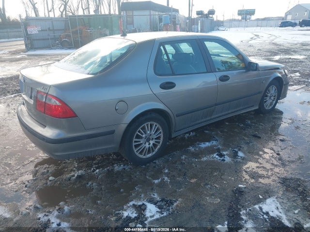 2005 SAAB 9-5 YS3ED49A253527517 Photo 3
