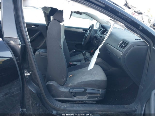3VW167AJ5HM350734 Volkswagen Jetta 1.4t S