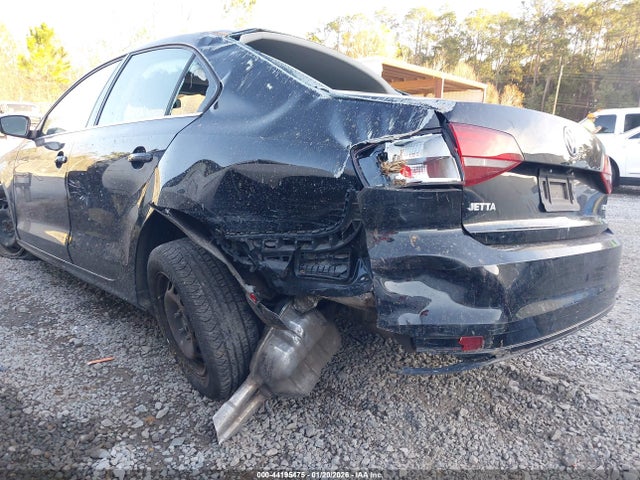 3VW167AJ5HM350734 Volkswagen Jetta 1.4t S