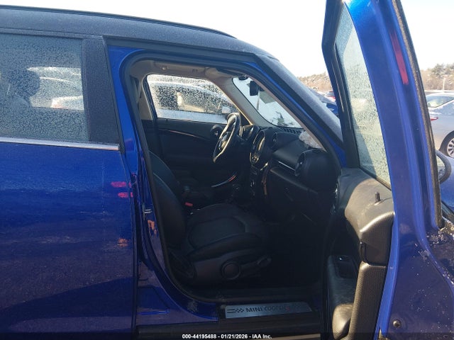 2016 MINI COUNTRYMAN WMWZC5C56GWP49344 Photo 4