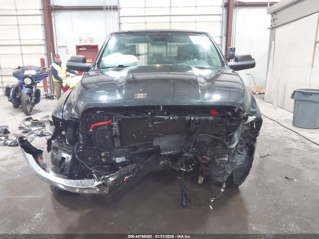 1C6RR7LT4FS782531 RAM 1500 Slt