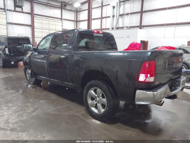 1C6RR7LT4FS782531 RAM 1500 Slt