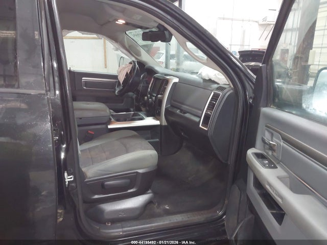 1C6RR7LT4FS782531 RAM 1500 Slt