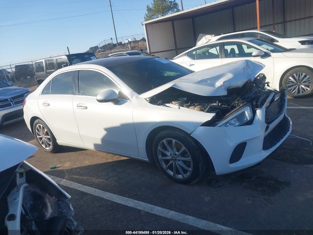 Mercedes-Benz A 220 2019 WDD3G4EB0KW026291 Image 13