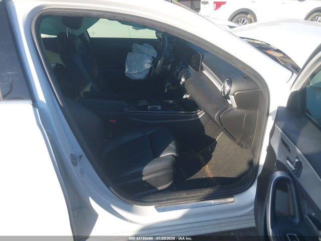 Mercedes-Benz A 220 2019 WDD3G4EB0KW026291 Image 5