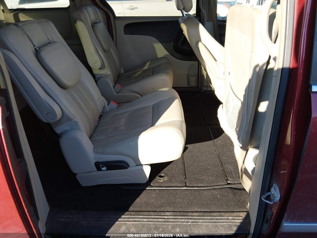2012 Chrysler Town & Country Touring მანქანა იყიდება აუქციონზე, vin: 2C4RC1BG3CR278948, აუქციონის ნომერი: 44195513