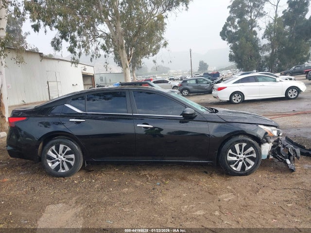 1N4BL4BV2LC258481 Nissan Altima S Fwd