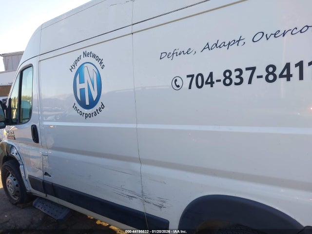 44195532 :رقم المزاد ، 3C6TRVCG5KE525758 vin ، 2019 Ram Promaster 2500 High Roof 136 Wb مزاد بيع