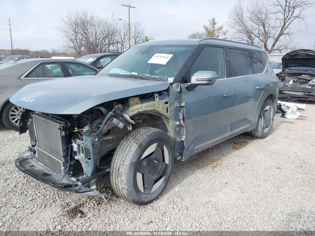 KNDAFFS56R6033660 KIA Ev9 Wind