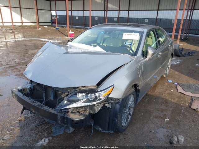 2018 Lexus Es 350 მანქანა იყიდება აუქციონზე, vin: 58ABK1GG8JU089374, აუქციონის ნომერი: 44195566