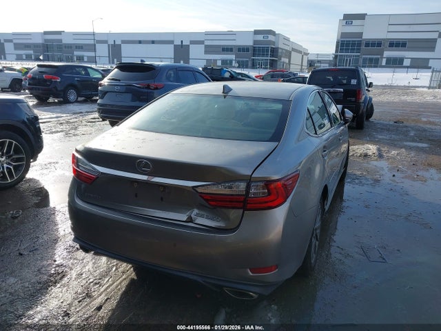 2018 Lexus Es 350 მანქანა იყიდება აუქციონზე, vin: 58ABK1GG8JU089374, აუქციონის ნომერი: 44195566