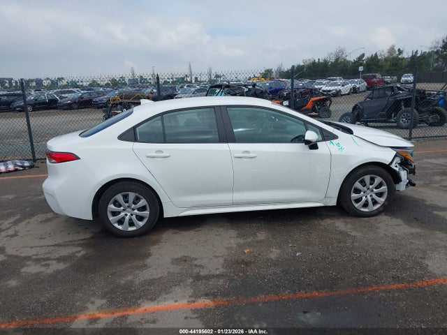 5YFB4MDE8RP224128 Toyota COROLLA LE