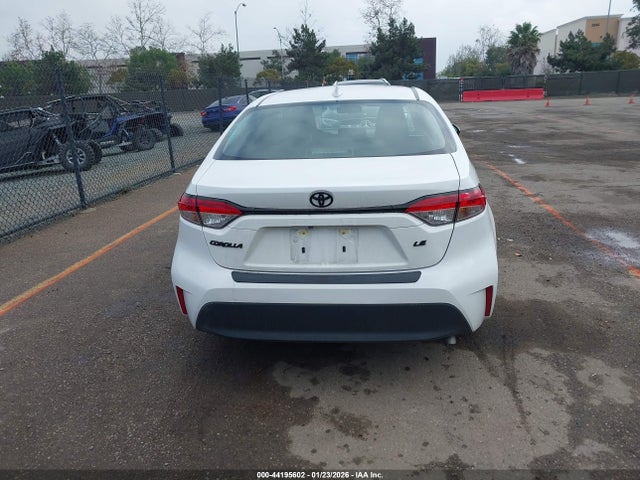 5YFB4MDE8RP224128 Toyota COROLLA LE
