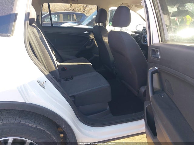 2021 VOLKSWAGEN TIGUAN 3VV0B7AX0MM155974 Photo 7